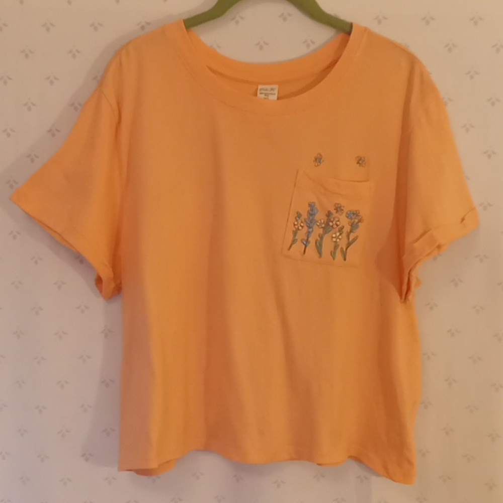 Vibe N   Short T-Shirt